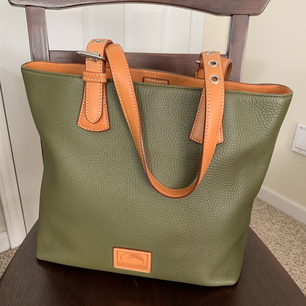 Dooney & Bourke leather Emily tote bag